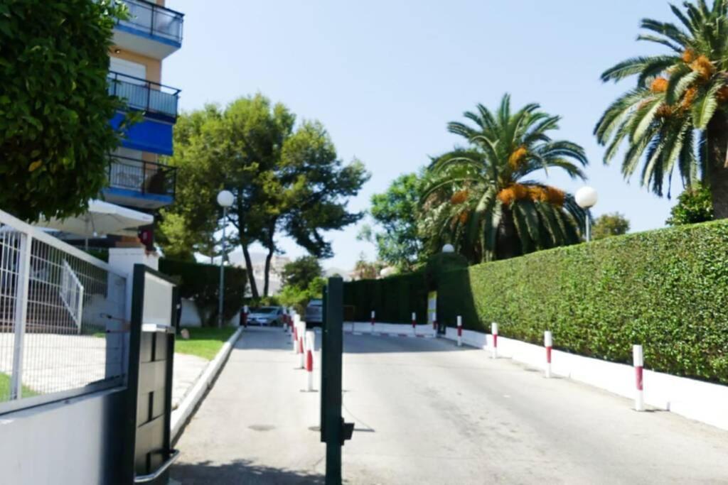 HOLIDAY RENTALS PISCINA, PLAYA PARKING a 5 min caminando del PUERTO DE BENALMADENA Benalmádena Exterior foto