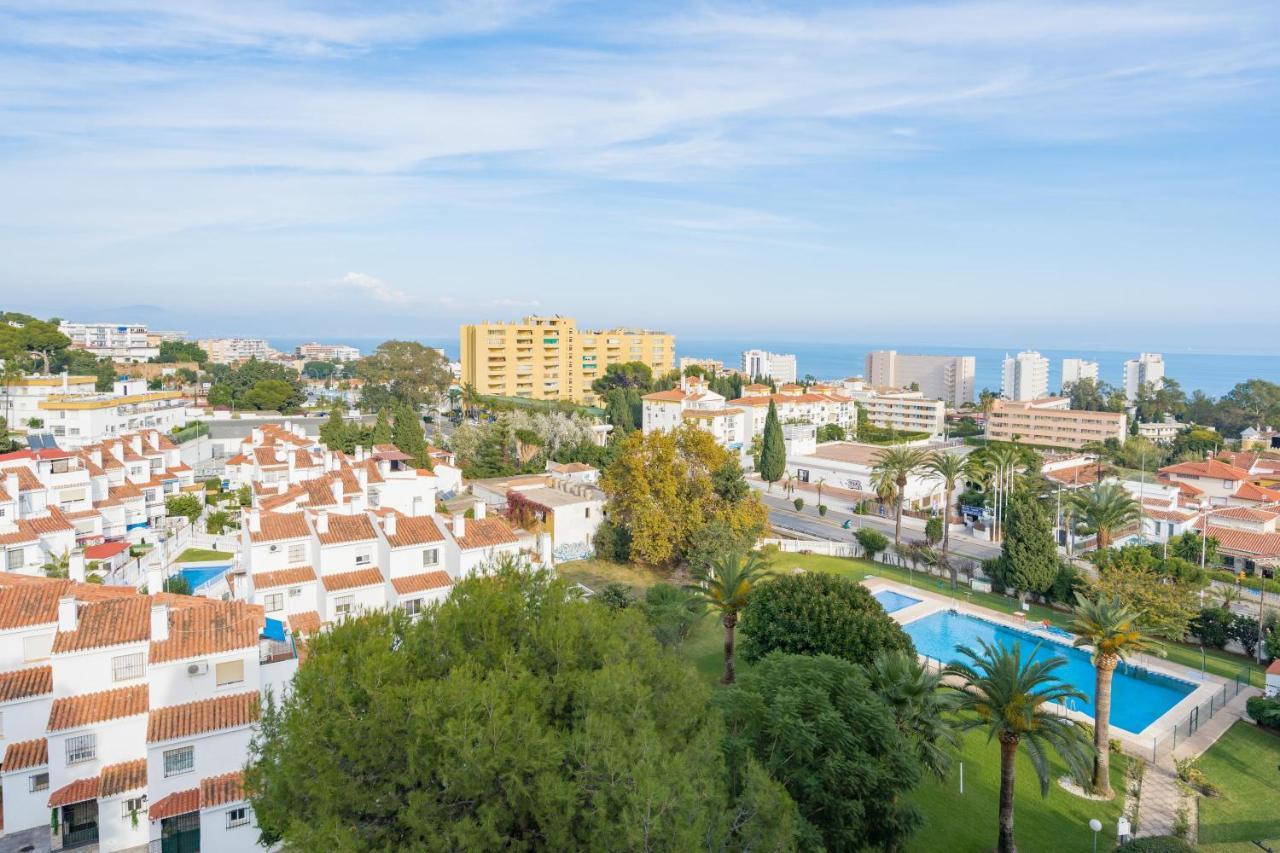 HOLIDAY RENTALS PISCINA, PLAYA PARKING a 5 min caminando del PUERTO DE BENALMADENA Benalmádena Exterior foto