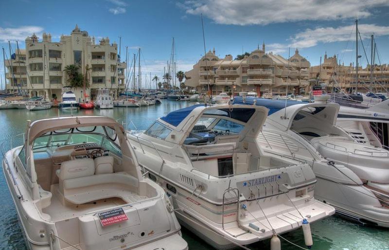 HOLIDAY RENTALS PISCINA, PLAYA PARKING a 5 min caminando del PUERTO DE BENALMADENA Benalmádena Exterior foto